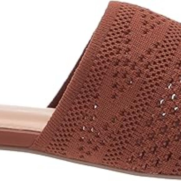 The Drop Women's Troy Pointed-Toe Mule Slide - Picture 5 of 11